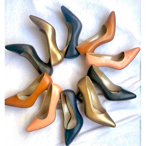 C900 classic heels