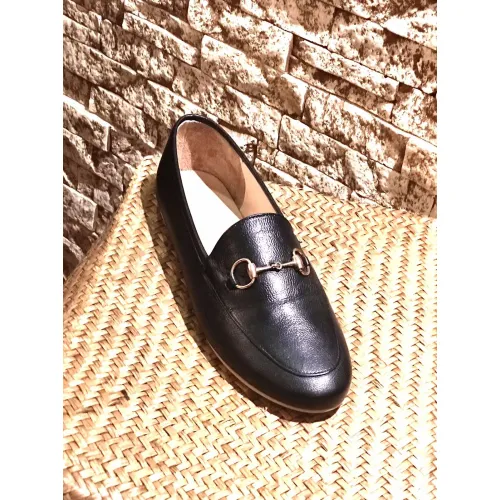 C110 - Flat Leather